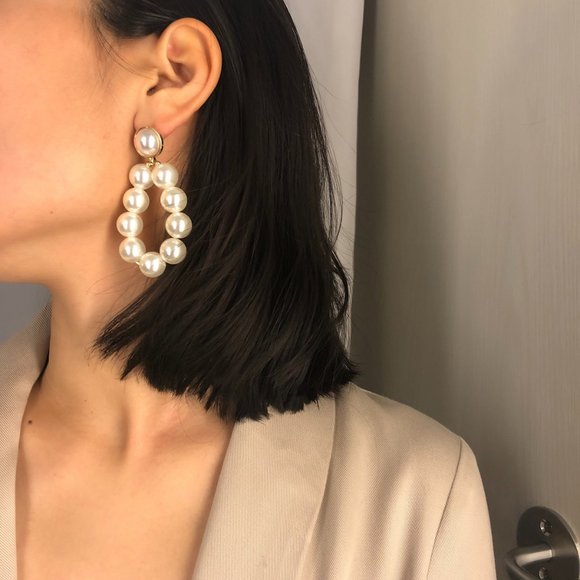 ❤️‍🔥𝕤𝕒𝕝𝕖❤️‍🔥 pearls earrings - Picture 2 of 10